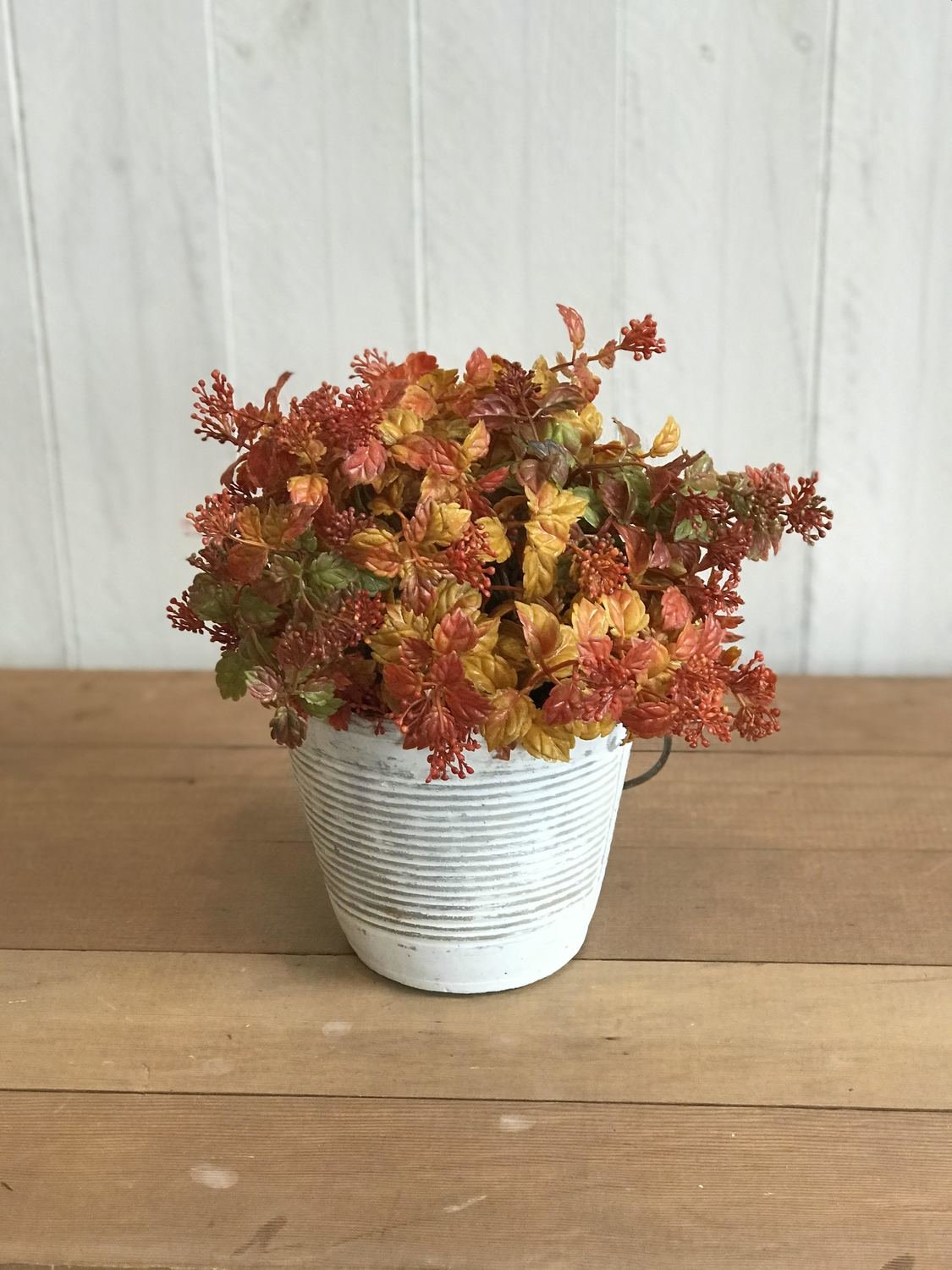 Half Orb - Berry Leaf