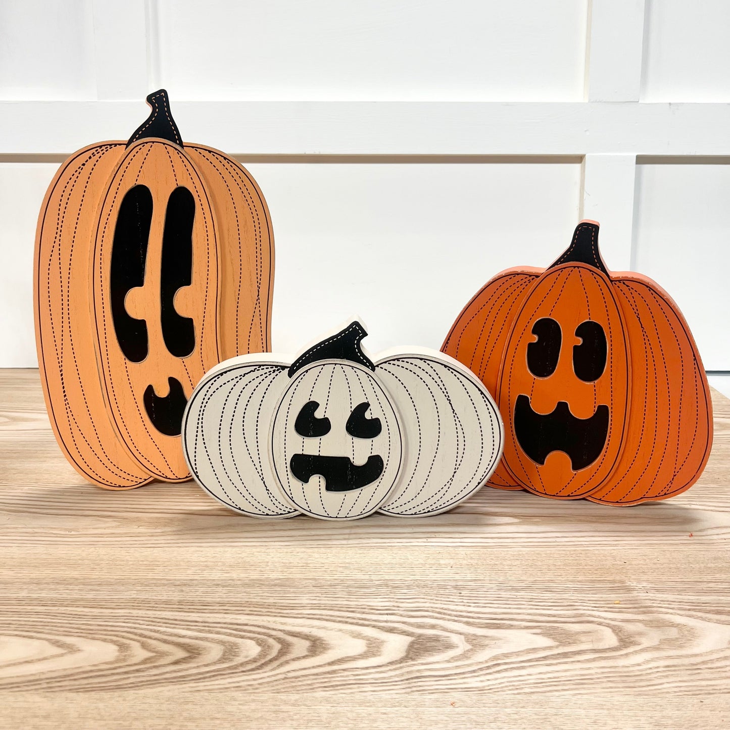 Reversible Jack-O-Lantern Pumpkins